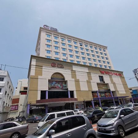 经典酒店 麻坡 外观 照片