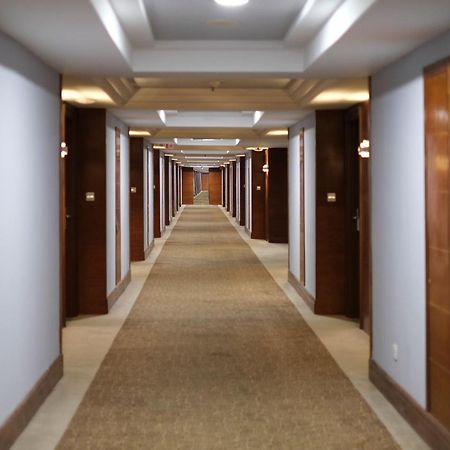 经典酒店 麻坡 外观 照片