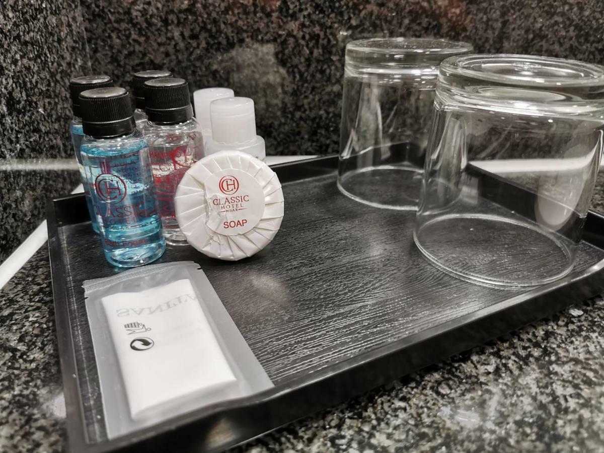 经典酒店 麻坡 外观 照片