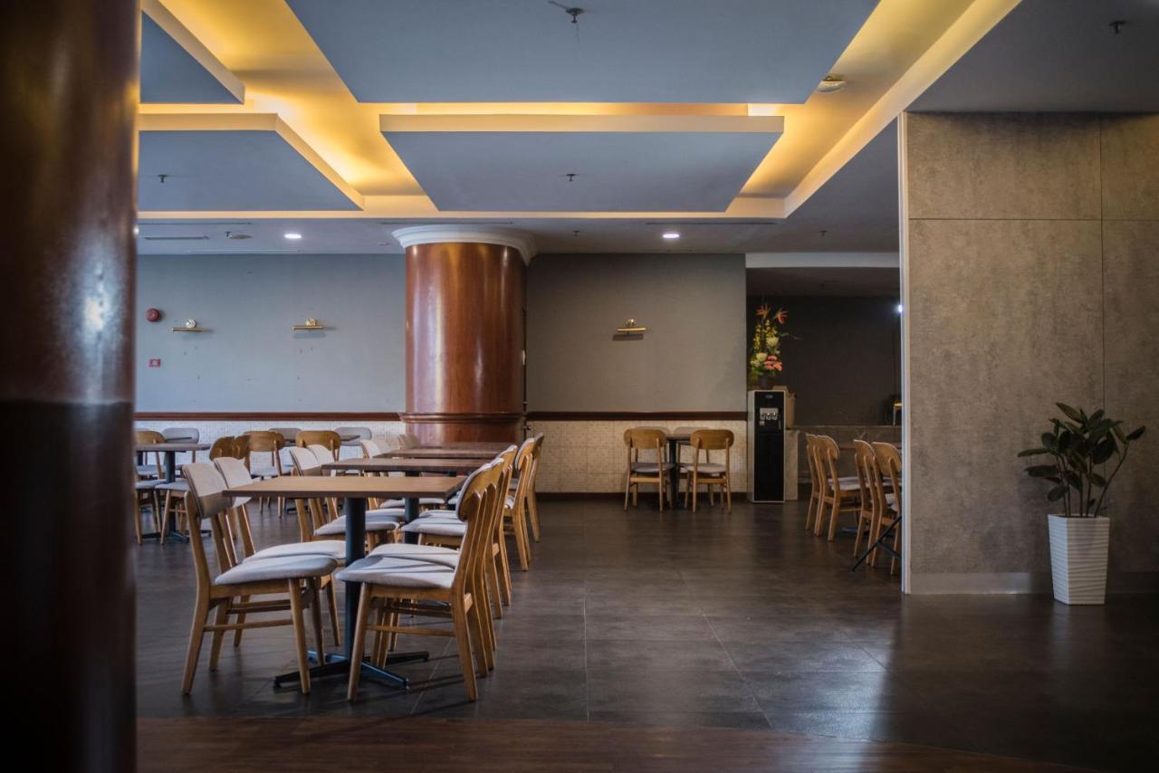 经典酒店 麻坡 外观 照片